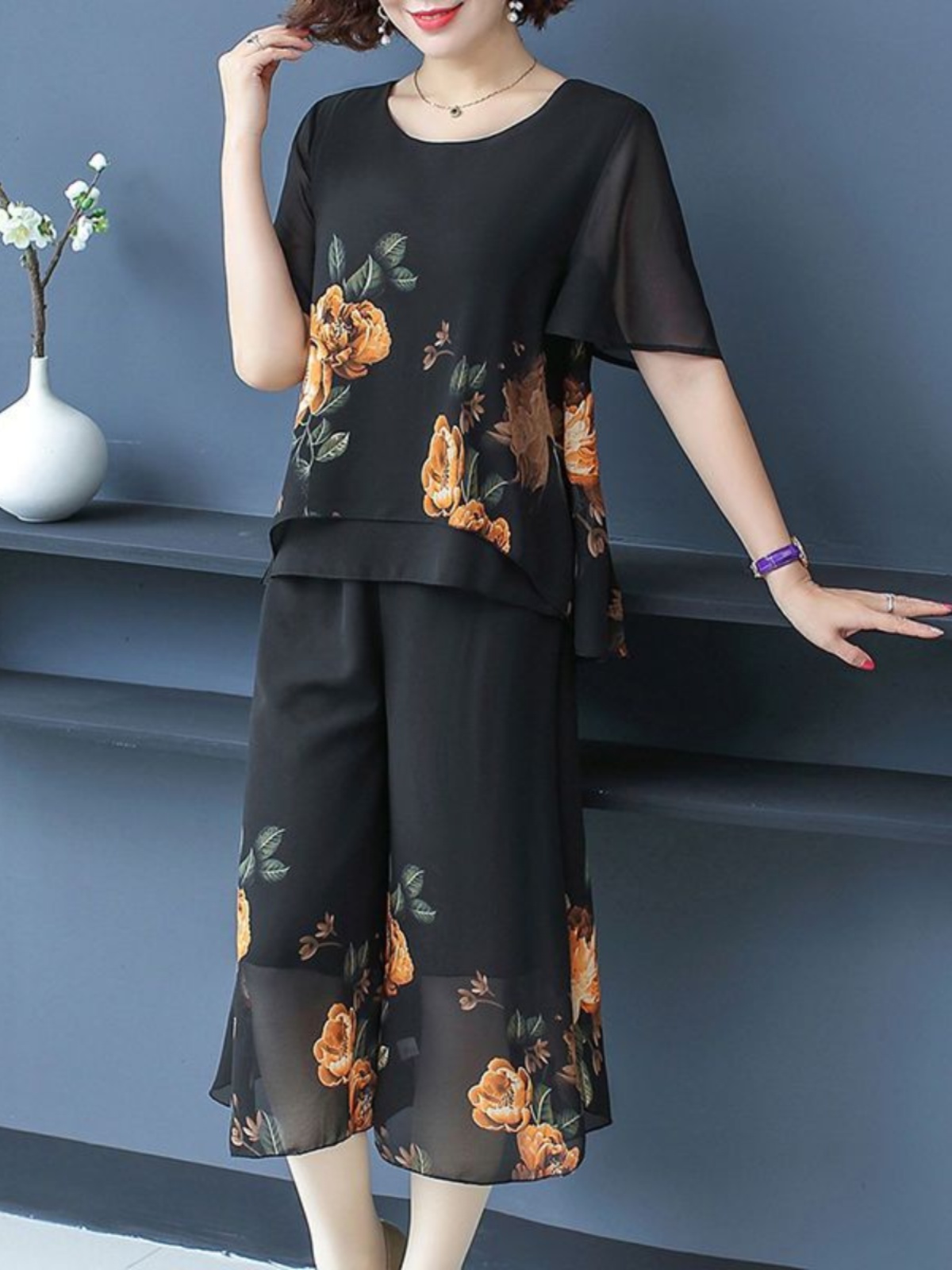 Women'S Fashion Of The 50S - Модный комплект из двух предметов для
