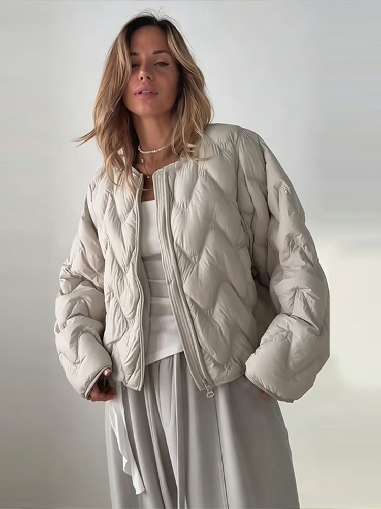Women'S Fashion Quilted Jacket - Стеганая куртка-пуховик с волнистым узором, круглым